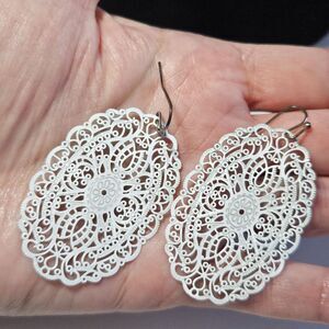 White Colored Oval Shaped Filigree Dangling Earrings